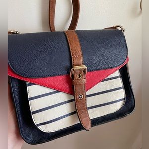 EUC Spring Red Navy Crossbody Purse Bag Striped Adjustable Strap Nautical Style
